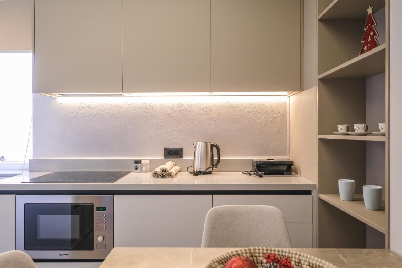 Two Steps Apartment *