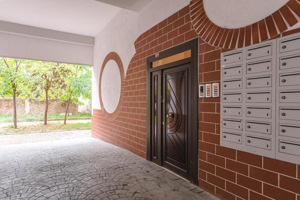 Two Steps Apartment Tirana