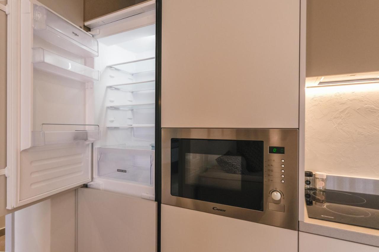 Two Steps Apartment